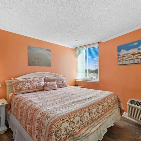 Pelican Point On Clearwater Beach Buitenkant foto