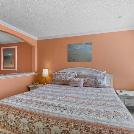 Pelican Point On Clearwater Beach Buitenkant foto